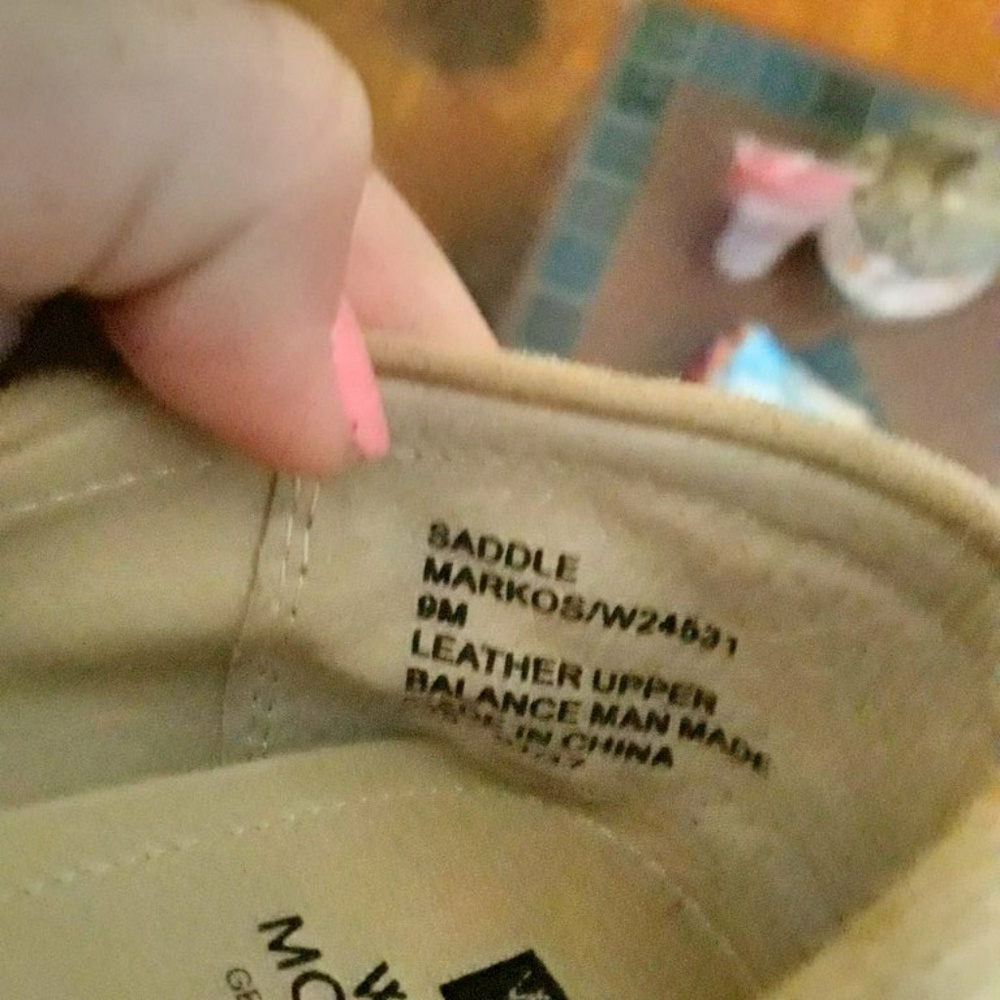 Nwot White Mountain tan suede loafers - Picture 4 of 5